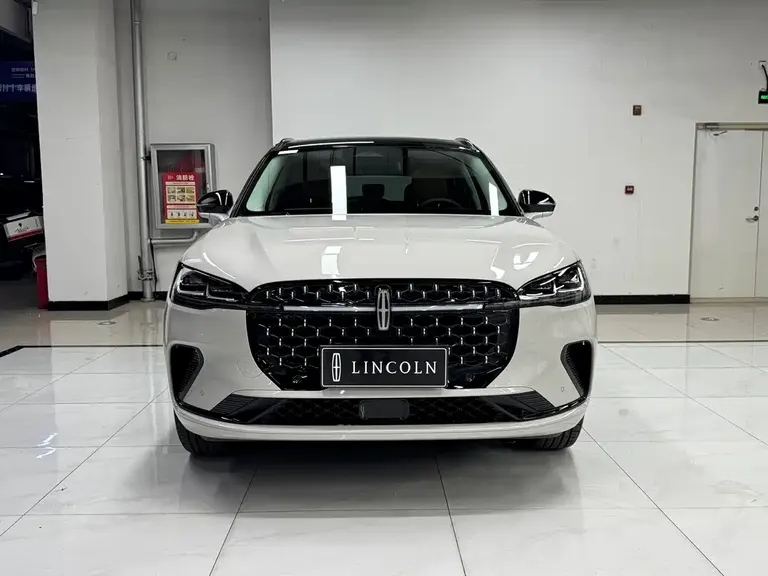 Lincoln Corsair 冒险家 2024款 1.5 T 两驱木兰特别混动版