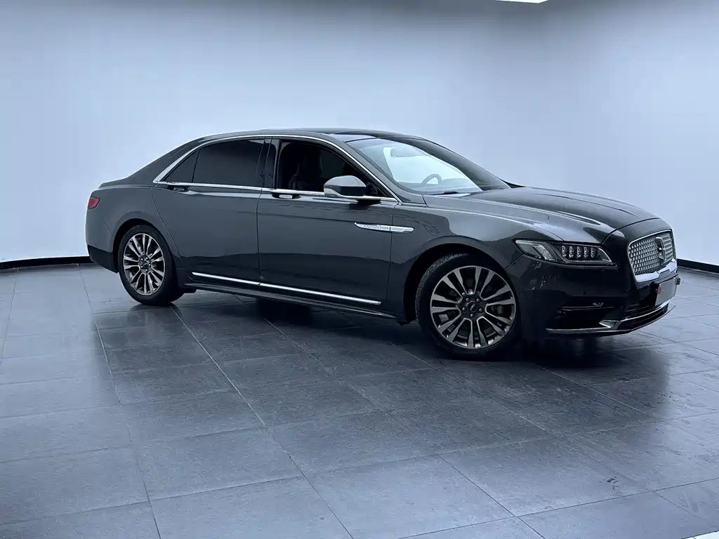 Lincoln Continental 3.0 T 4 WD Honor Shine