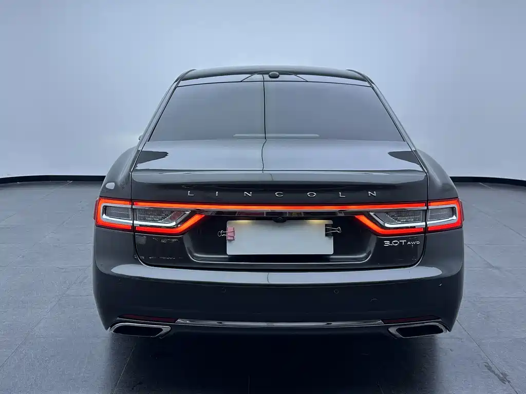 Lincoln Continental 3.0 T 4 WD Honor Shine