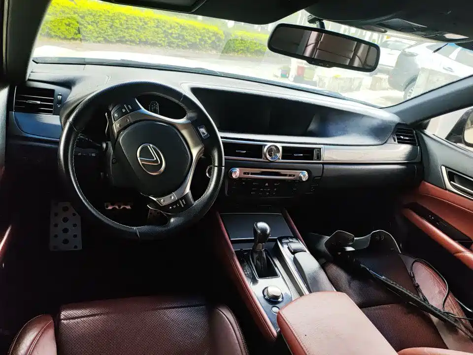 Lexus GS 250 F SPORT