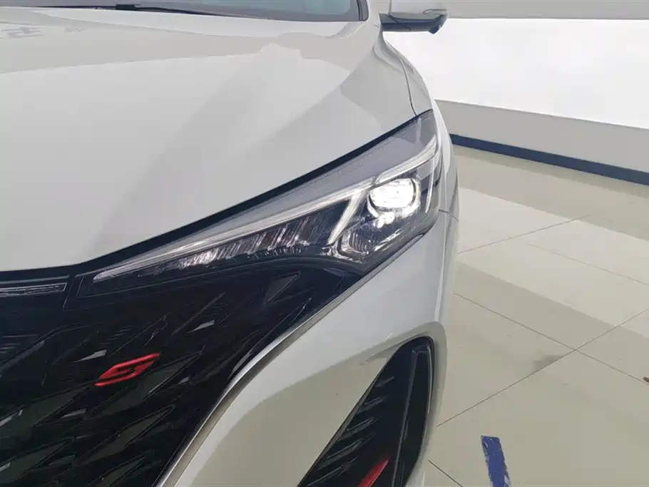 Eado PLUS 1.4 T DCT High Energy