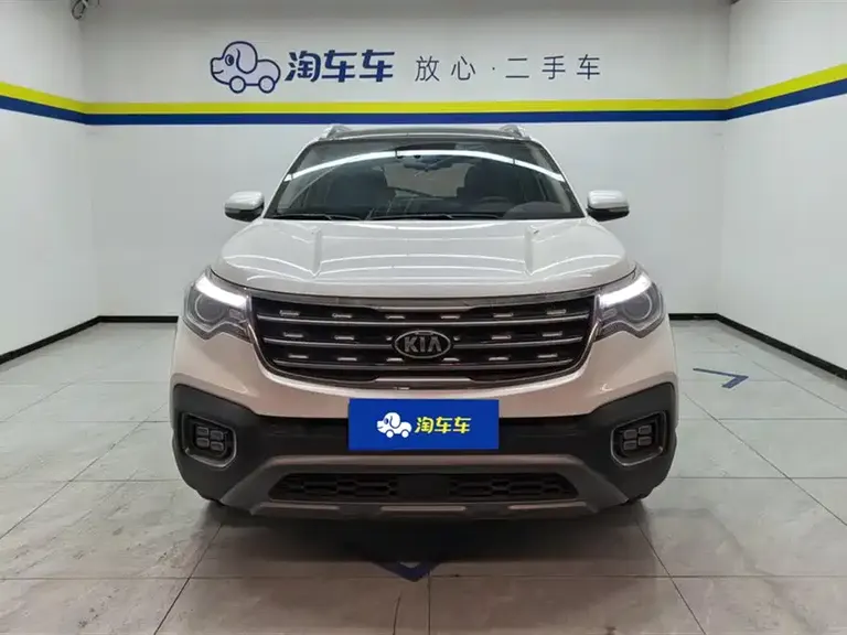 Kia Sportage 智跑 2019款 2.0 L 自动智享豪华加强款