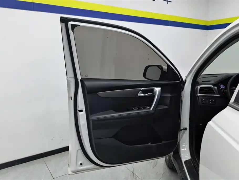 Sportage 智跑 2019款 2.0 L 自动智享豪华加强款