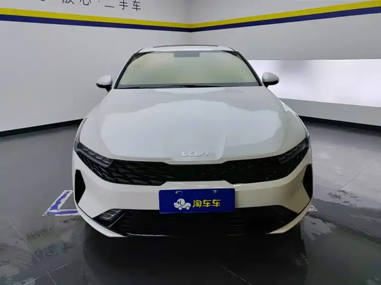 Kia K5 270 T CVVD Fashion