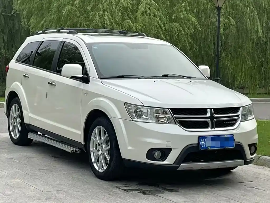 Journey 2.4 L 2 WD Wagon