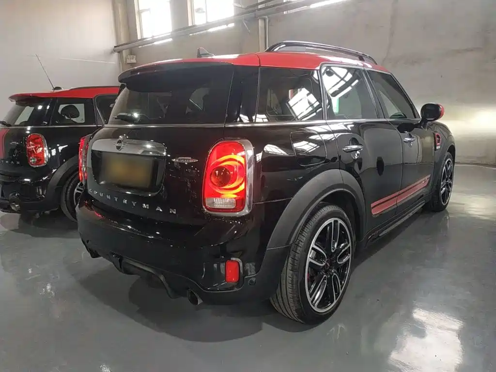 MINI JCW Countryman 2.0 T JOHN COOPER WORKS A