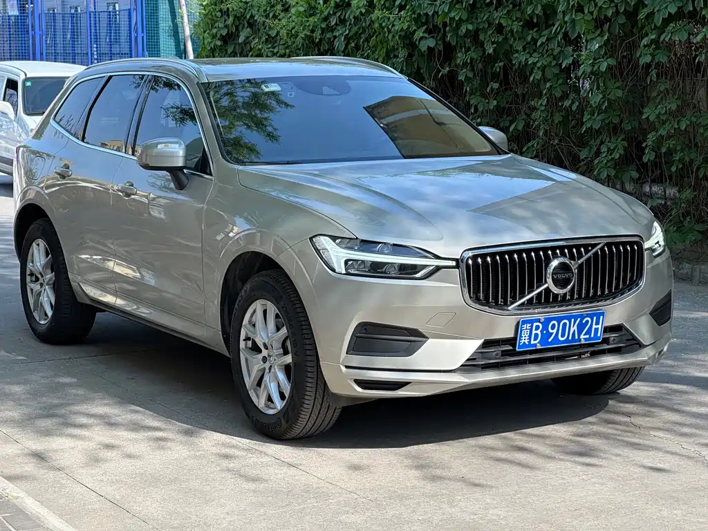 Volvo XC60 T5 4 WD Smart Ease CN-V
