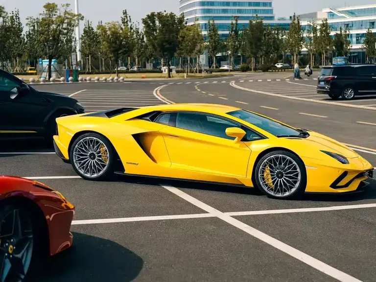 Lamborghini Aventador Aventador S