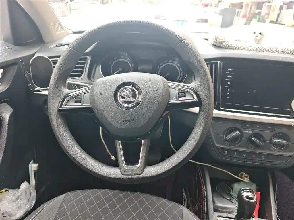 Kamiq 1.5 L Auto Standard