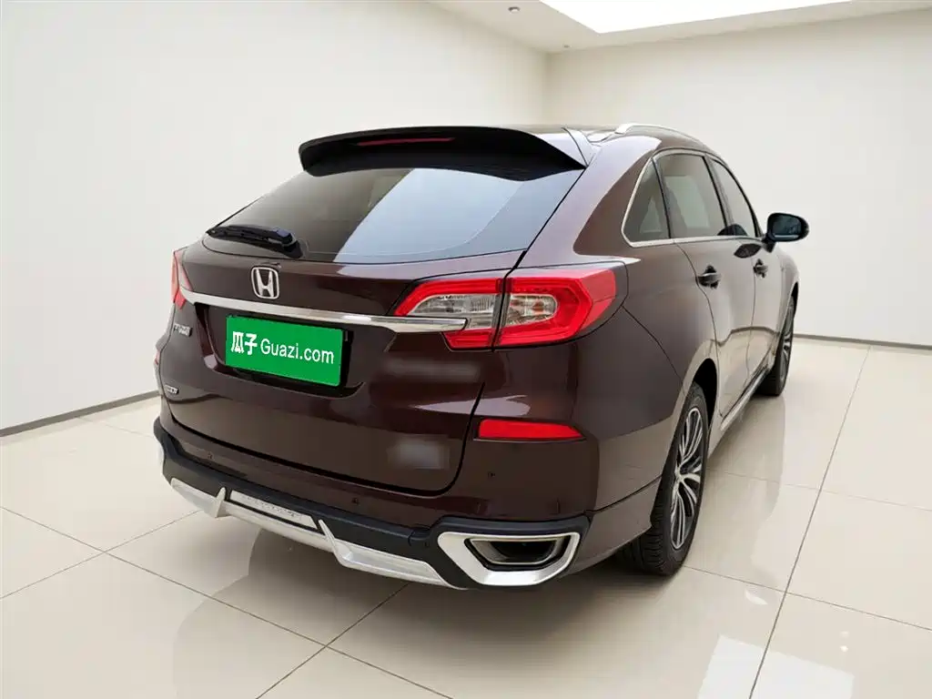 Avancier 370 TURBO 4 WD Premium
