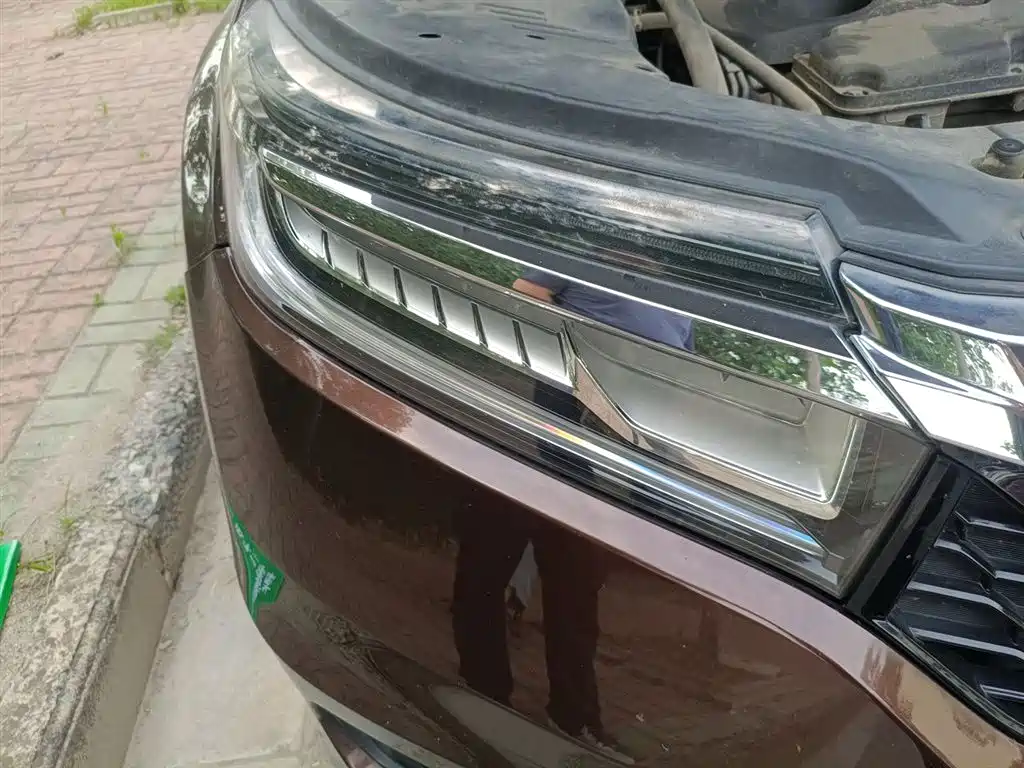 Avancier 370 TURBO 4 WD Premium