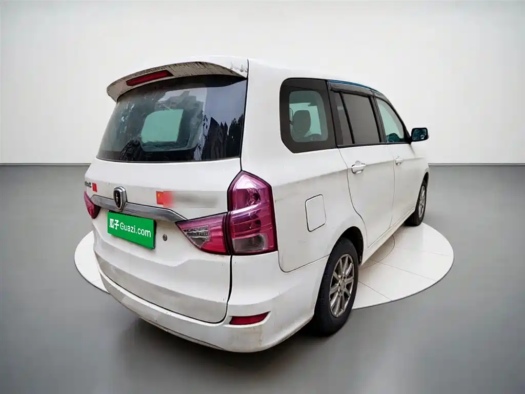 Brilliance Jinbei 750 1.5 L Comfort