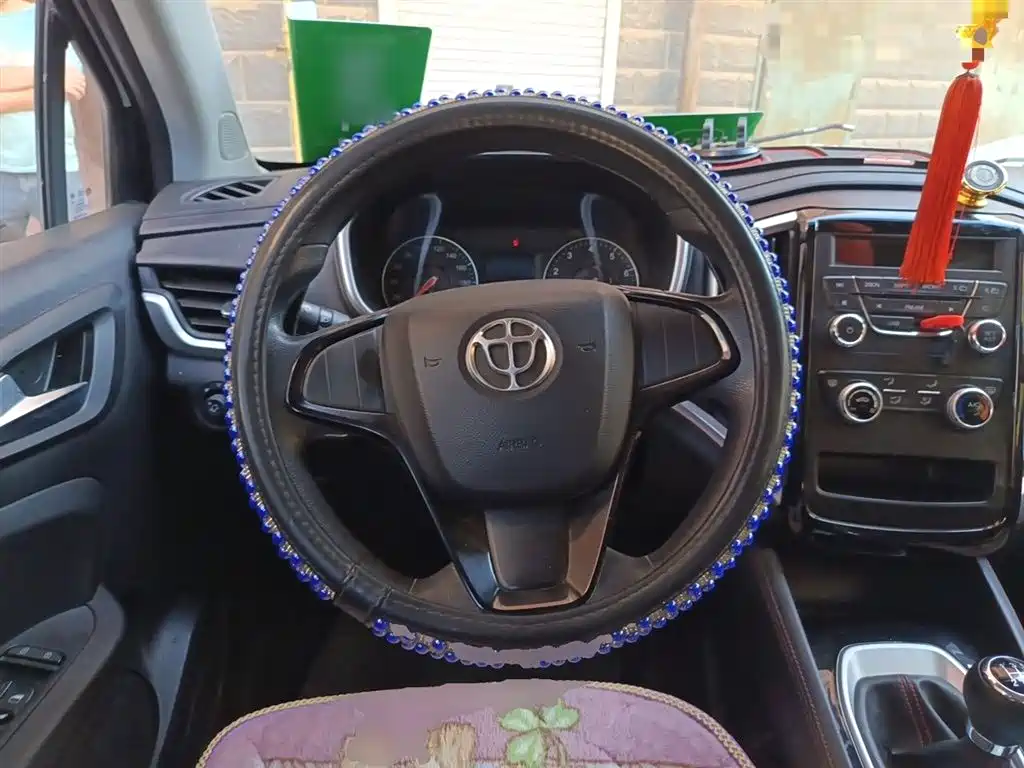 Brilliance V3 1.5 L Manual Comfort