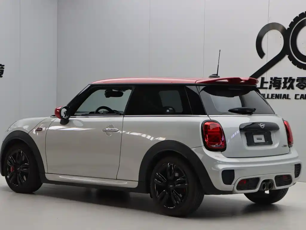 MINI JCW 2.0 T JOHN COOPER WORKS