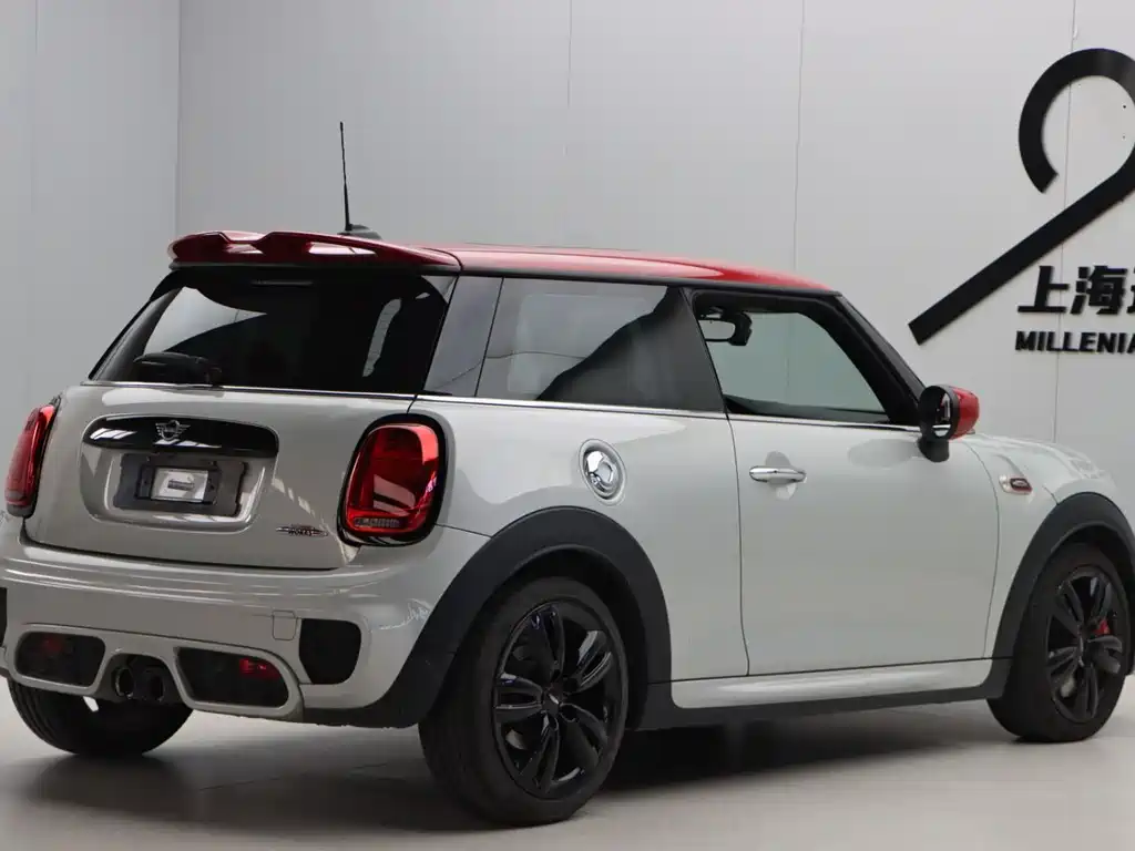 MINI JCW 2.0 T JOHN COOPER WORKS