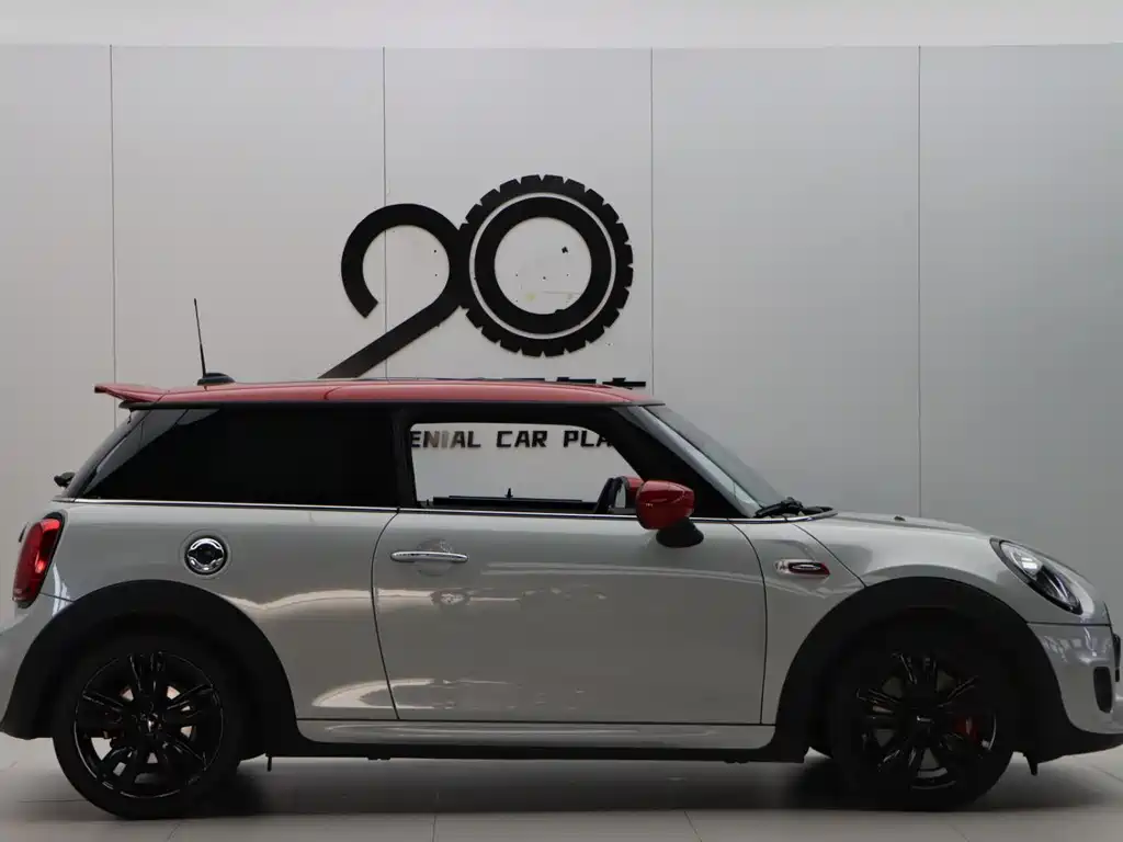 MINI JCW 2.0 T JOHN COOPER WORKS