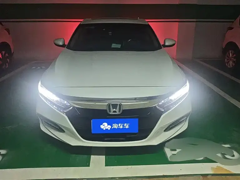 Honda Accord Sharp· Hybrid 2.0 L Sharp Smart CN-V