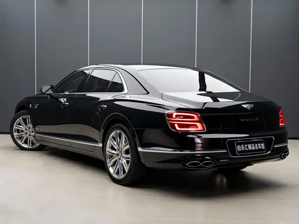 Flying Spur 4.0 T V8 Standard