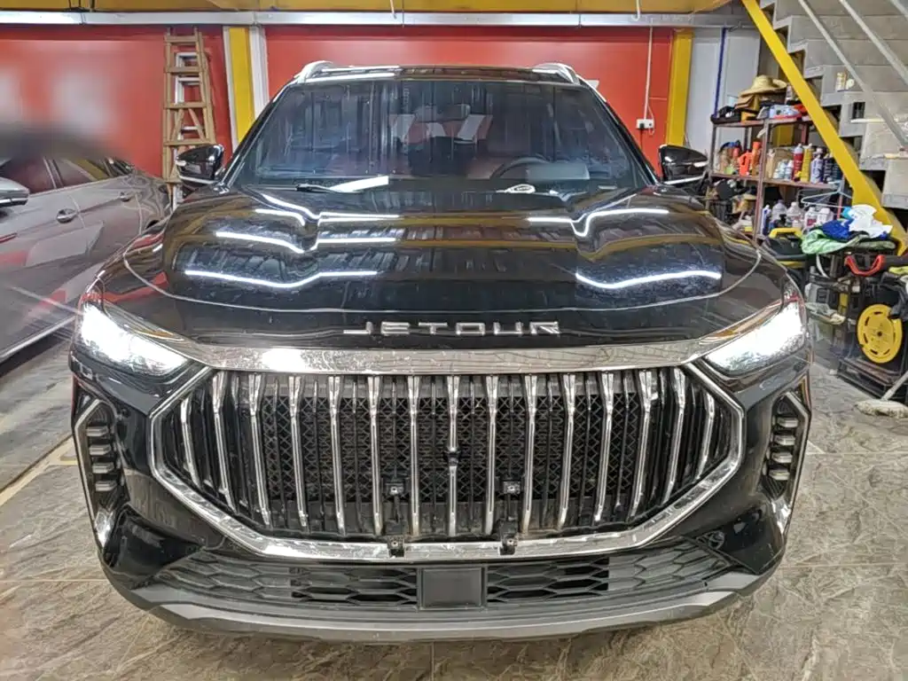 Jetour X70 PLUS 1.5 T DCT Brave PLUS 5-seat
