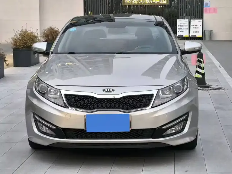Kia K5 2.0 L Auto DLX
