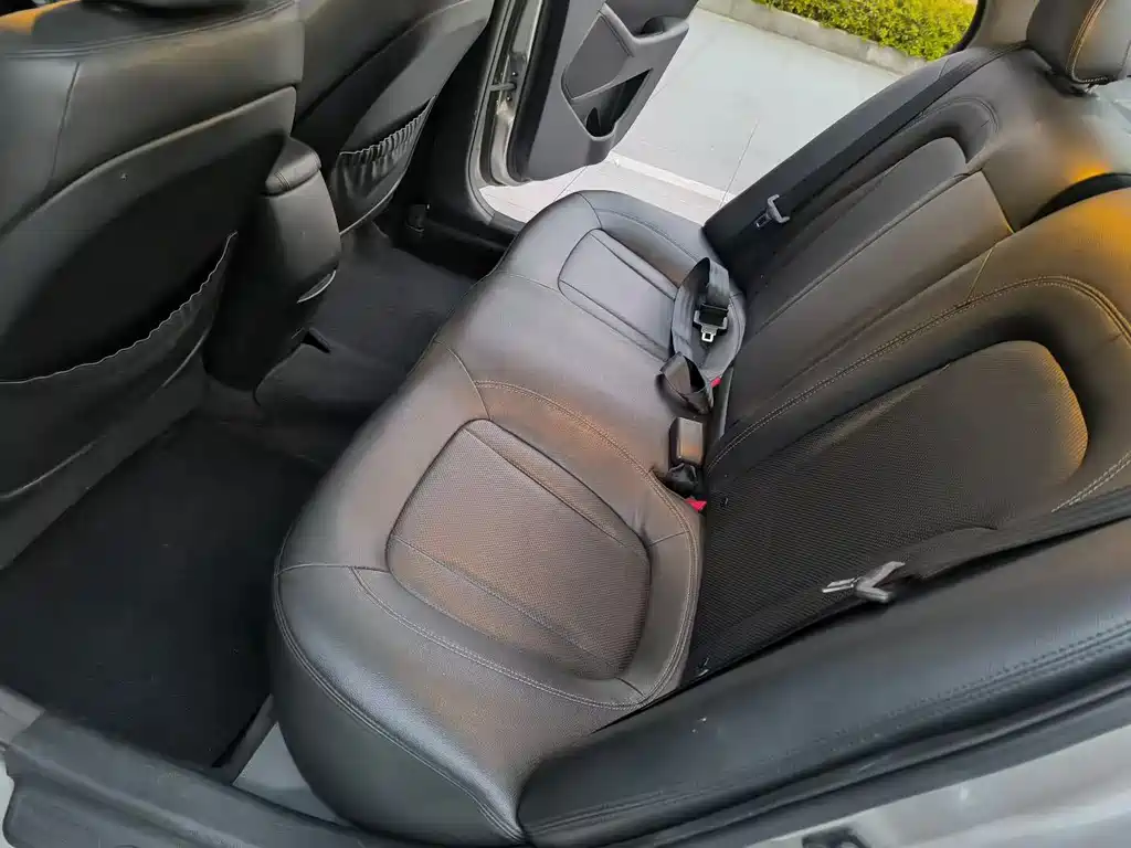 Kia K5 2.0 L Auto DLX