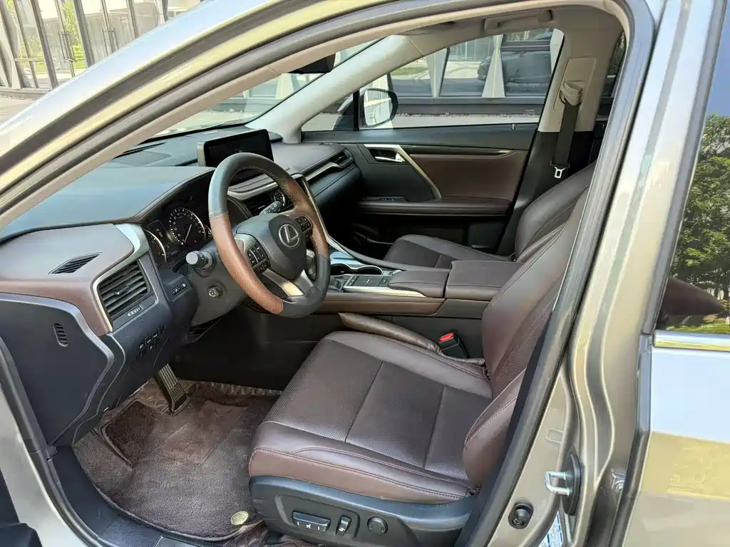 Lexus RX 300 4 WD Elegant CN-VI