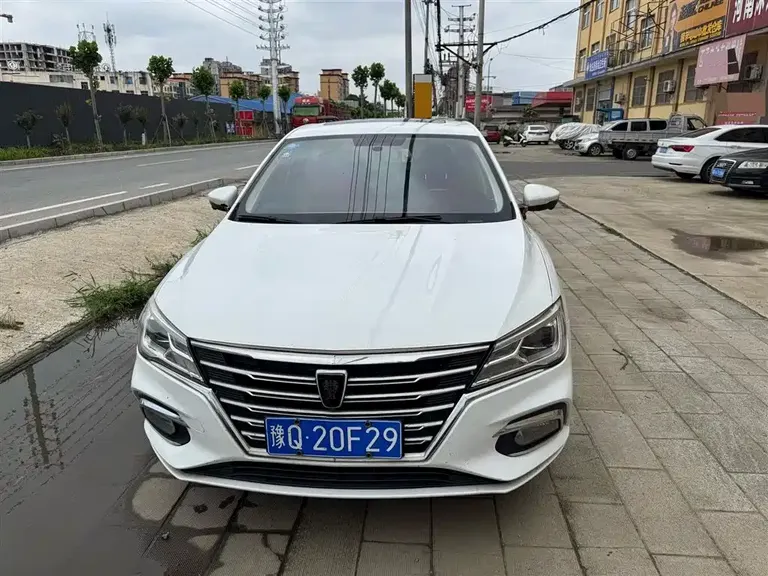 Roewe i5 1.5 L Auto 4 G Connected Bright Grand