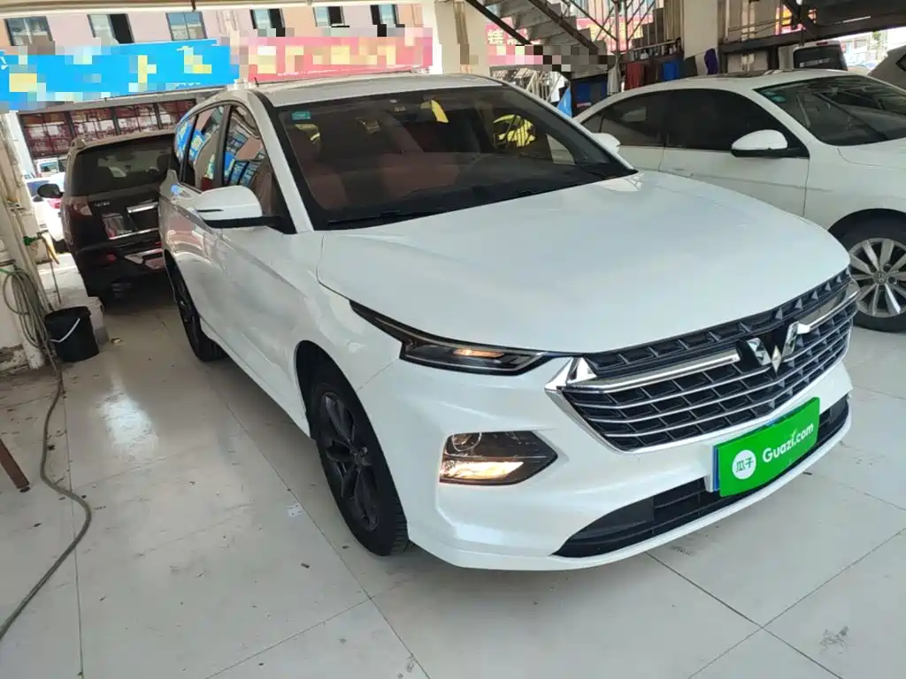 Wuling Victory 1.5 T CVT Elite