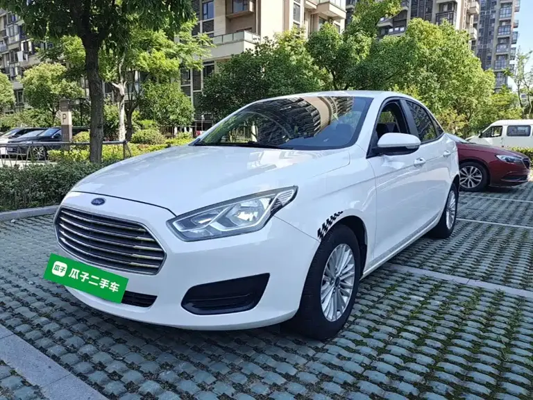 Ford Escort Facelift 1.5 L Auto Comfort