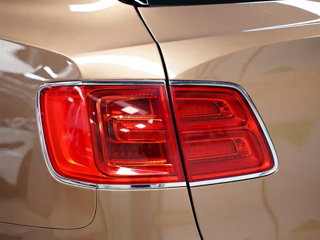 Bentayga 6.0 T Standard
