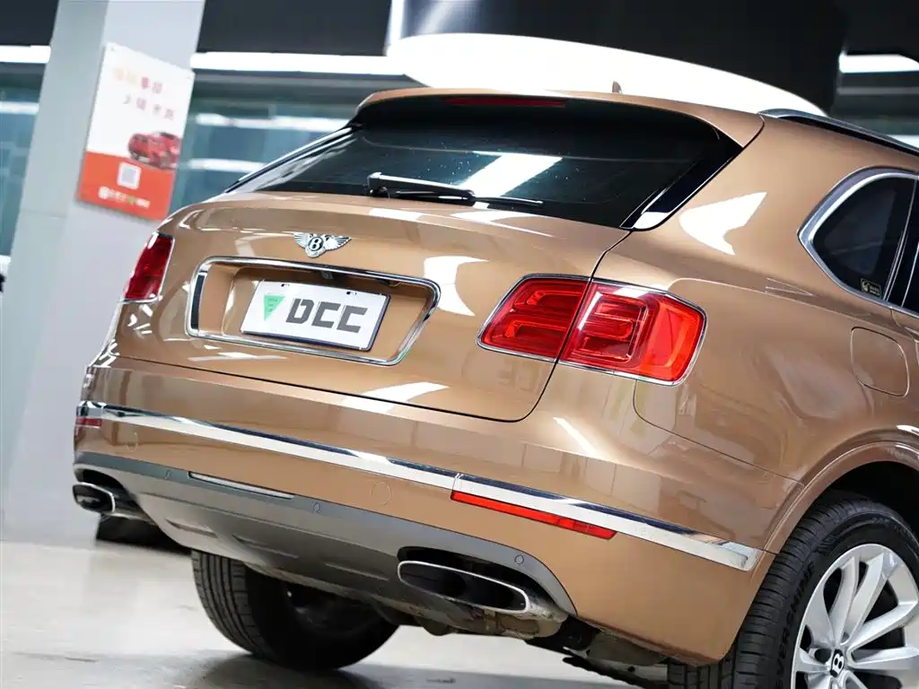 Bentayga 6.0 T Standard