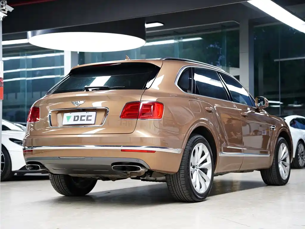 Bentayga 6.0 T Standard