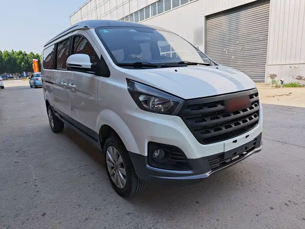 Jin Haishi M Classic 金海狮M经典 2022款 熊猫版 1.5 L 旅行狮客车 5座