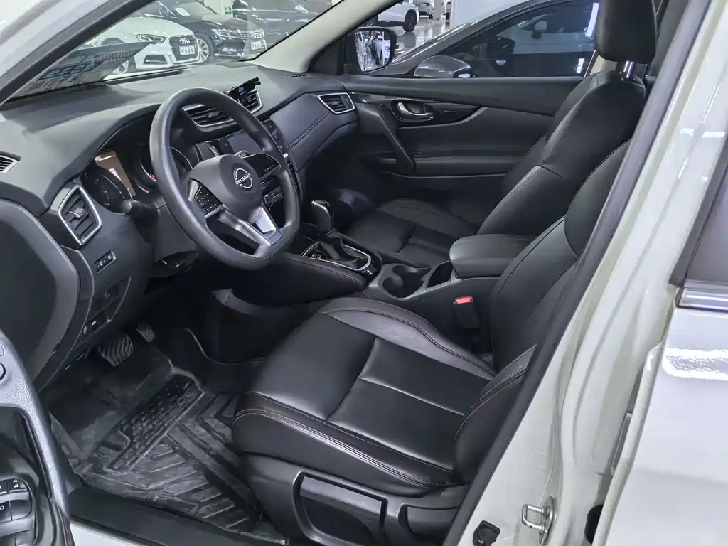 Qashqai Classic 2.0 L CVT XV Comfort