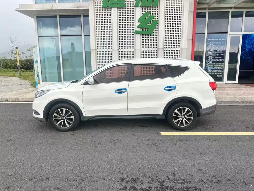 Fengguang 580 1.5 T CVT Comfort