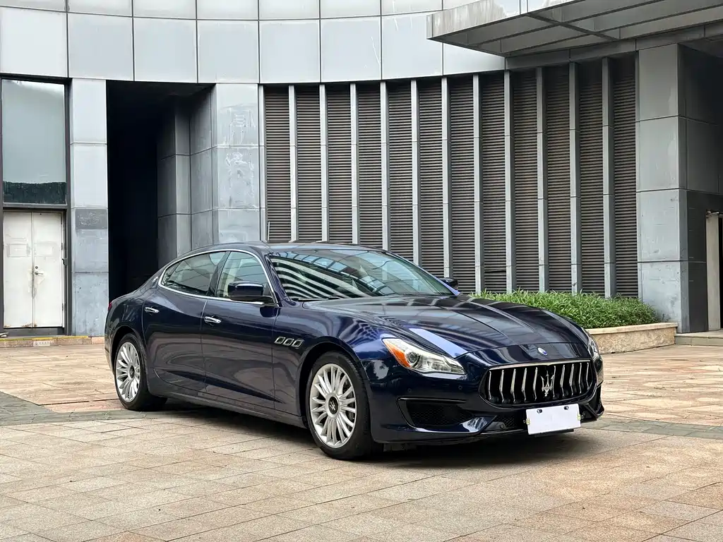 Quattroporte 3.0 T Standard