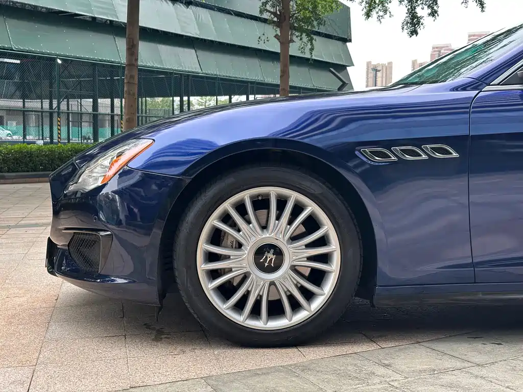 Quattroporte 3.0 T Standard