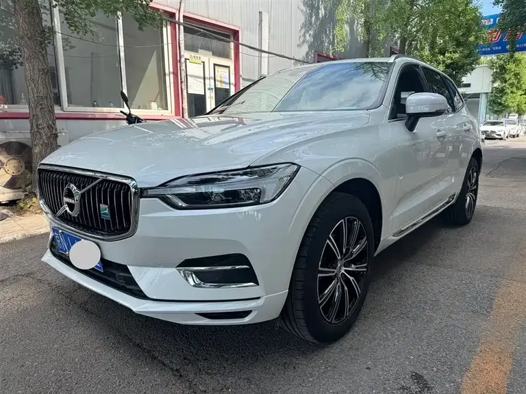 Volvo XC60 T5 4 WD Smart Vision Luxury