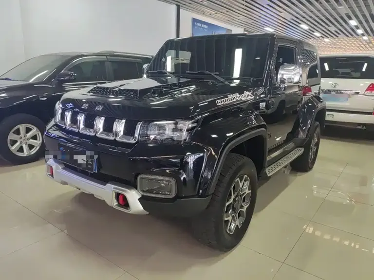 BAIC BJ40 2.0 T Auto 4 WD Tribute 2020 Swordsman