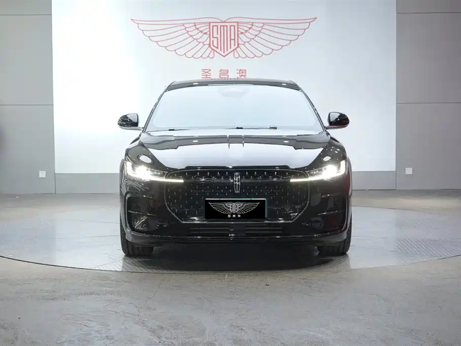 Lincoln Z Facelift i Cool Premium