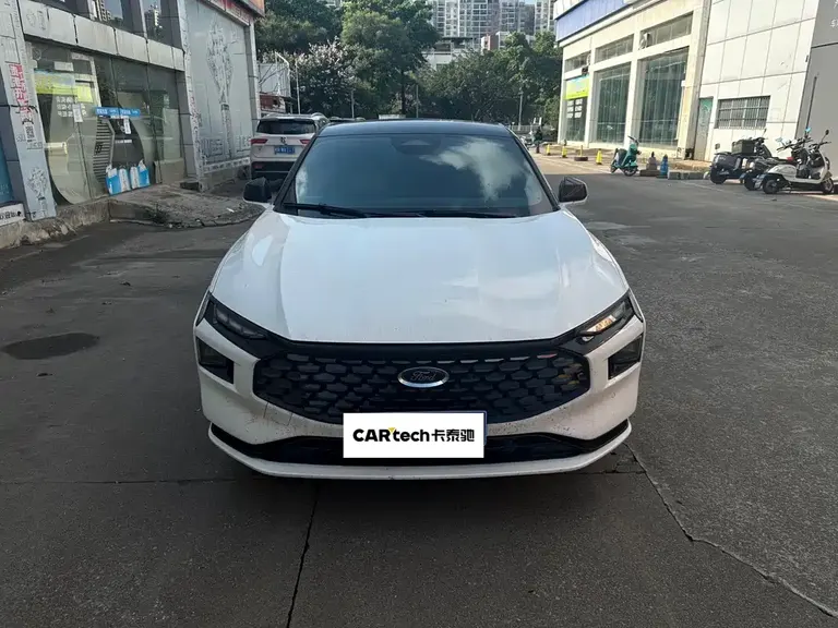Ford Mondeo 2.0 T EcoBoost Supreme