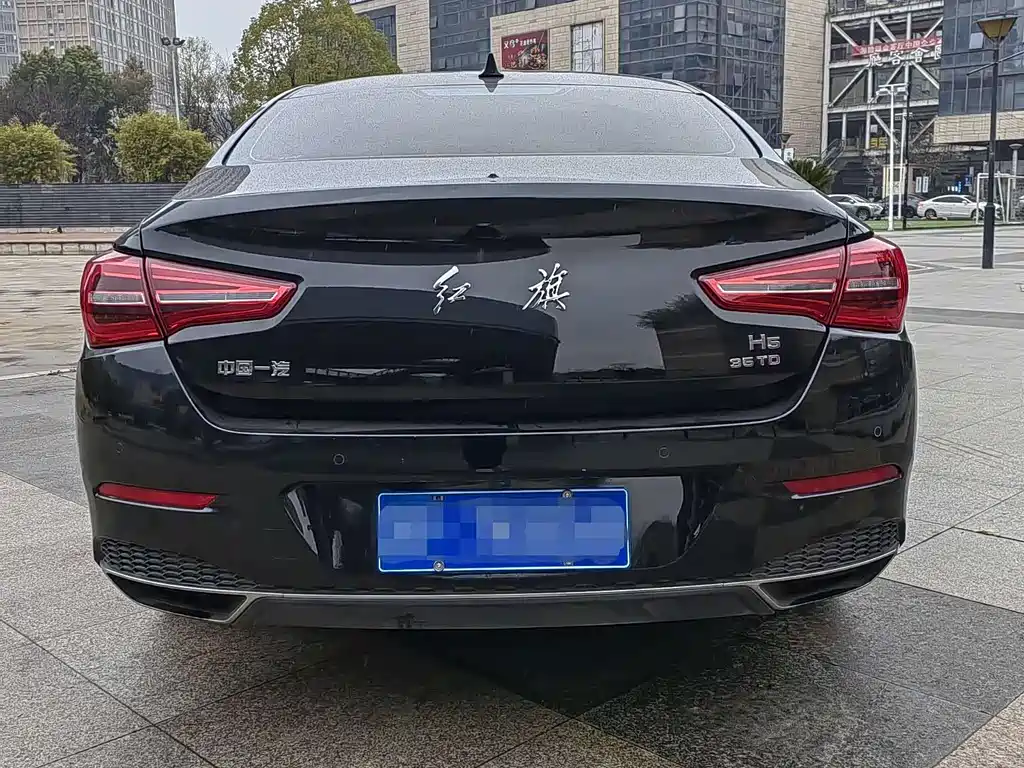 Hongqi H5 Classic 1.8 T Auto Connected Flagship Charm