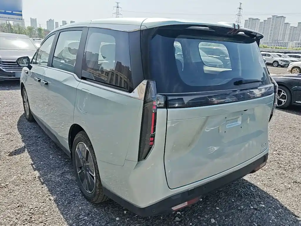 Dajia 7 Facelift Super Hybrid Long Range Joy