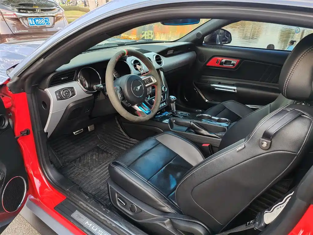 Mustang 2.3 T Performance