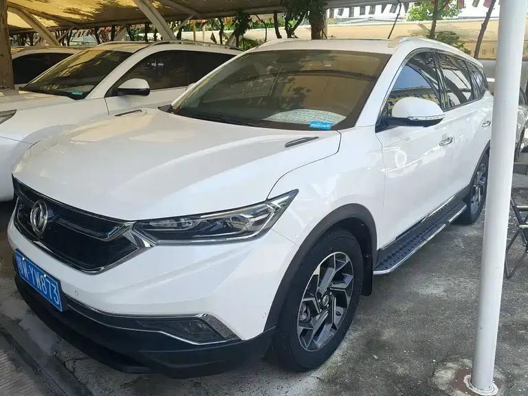 Dongfeng Fengshen AX7 1.6 T Auto AI Navigator CN-V