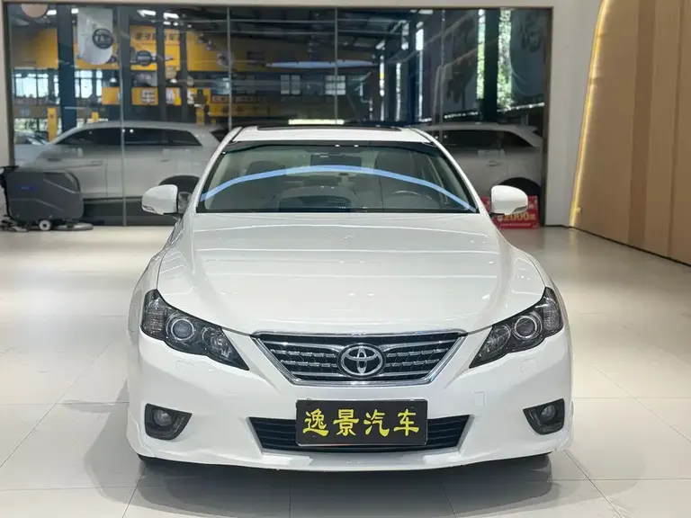 Toyota Mark X 2.5 V Demeanor Elite Dazzle Pack