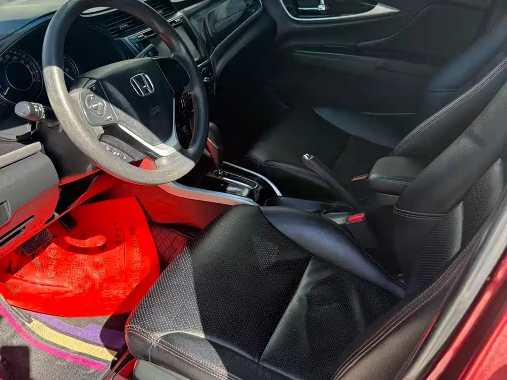 Crider 1.8 L Auto Luxury