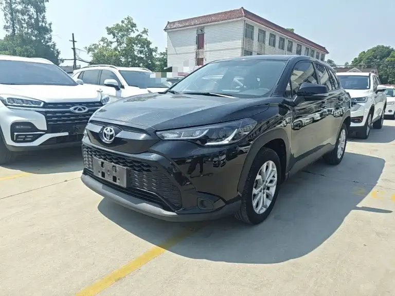 Toyota Frontlander 2.0 L CVT Elite