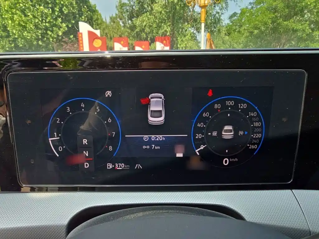 Lamando Lamando L 280 TSI DSG Spicy Cool