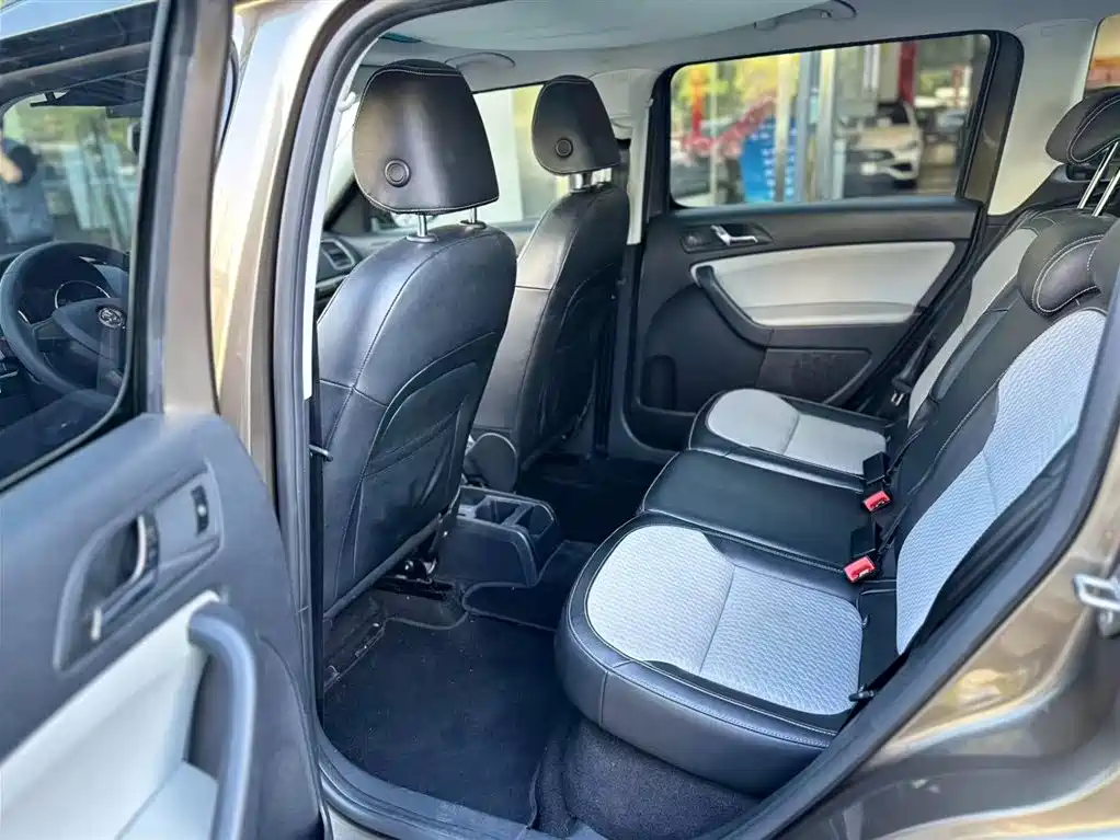 Yeti 1.4 TSI DSG Forward